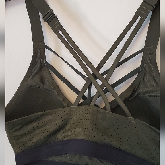 Victoria Secret Olive Green Strappy Women's Bra - Picture 4 of 5